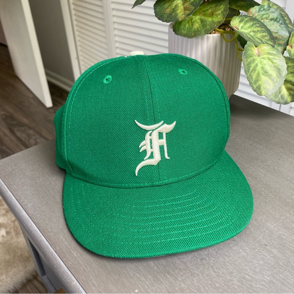 Fear Of God Essentials New Era Fitted Cap Green 7 1/4